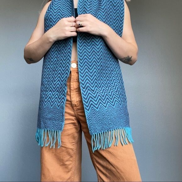 Blarney Woolen Mills Blue Purple Wool Fringe Warm Cozy Scarf - Picture 4 of 7